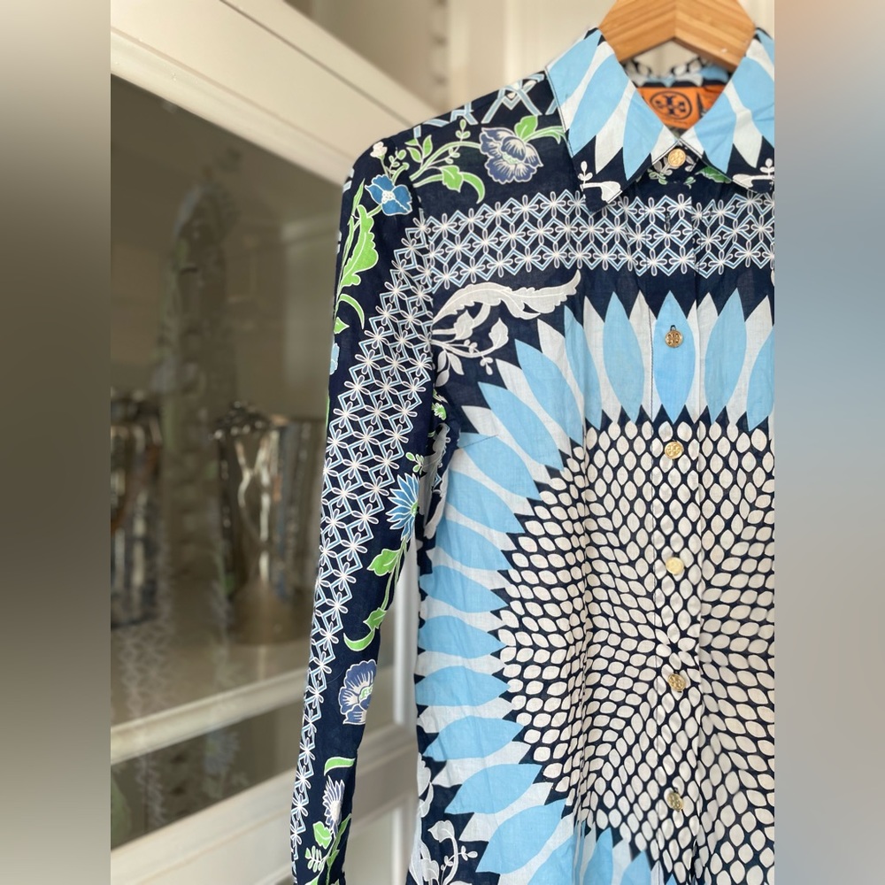 TORY BURCH Women’s Green and Blue Riffle Sunflower Blouse Size 6
